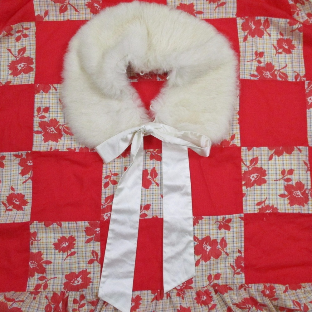 Vintage Rabbit Fur Peter Pan Tie Collar White EUC